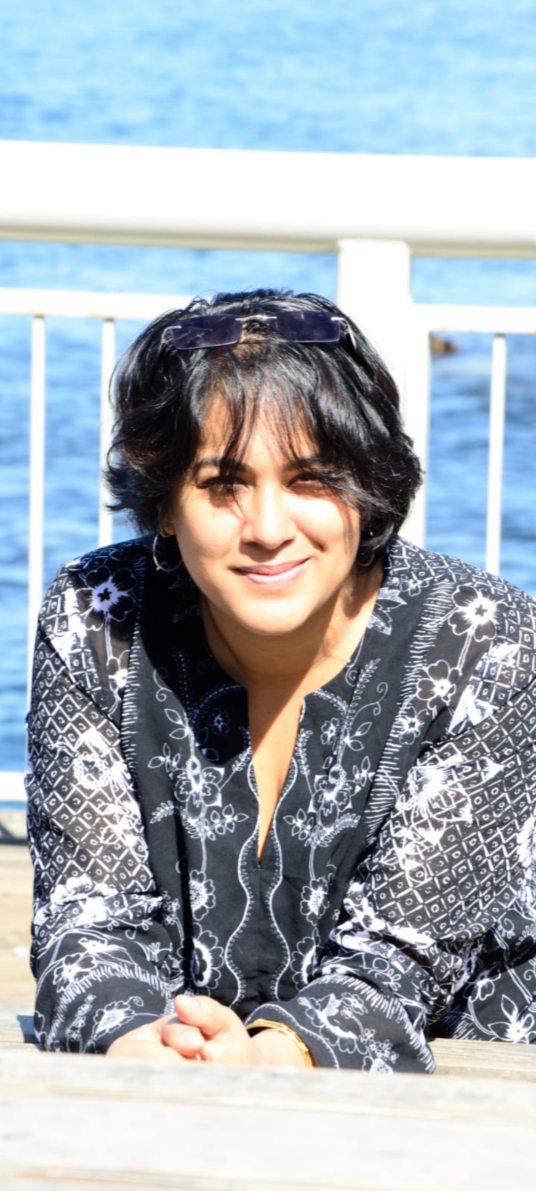 Ayesa Kaur — artist and founder of Science Artistry LLC